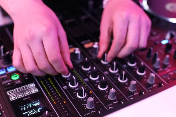 Pioneer DJ Decks