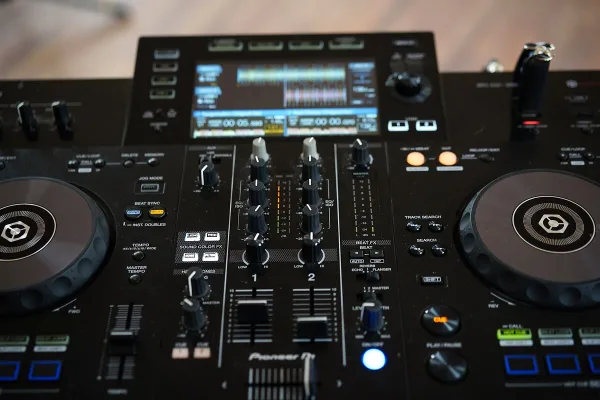 Pioneer DJ DJ Controller