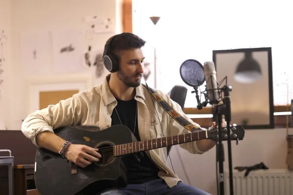 Left Handed Classical Guitar