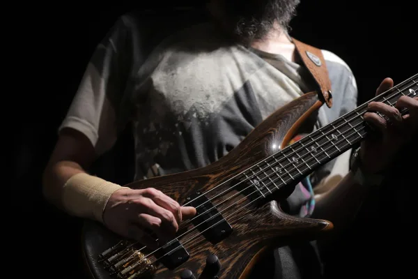 Yamaha Guitars