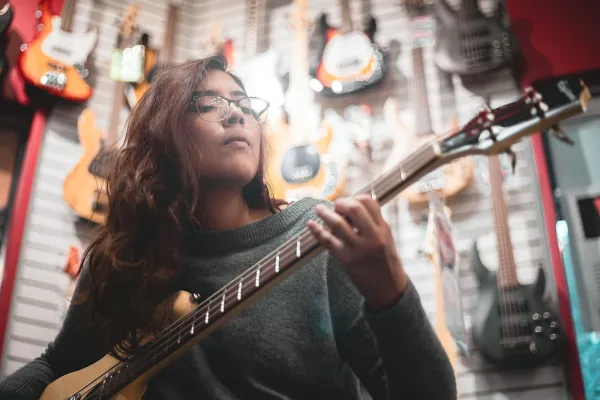 E Bass Squier