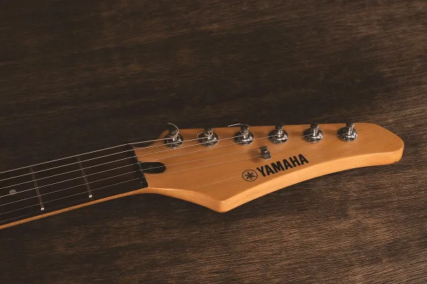 Yamaha Pacifica