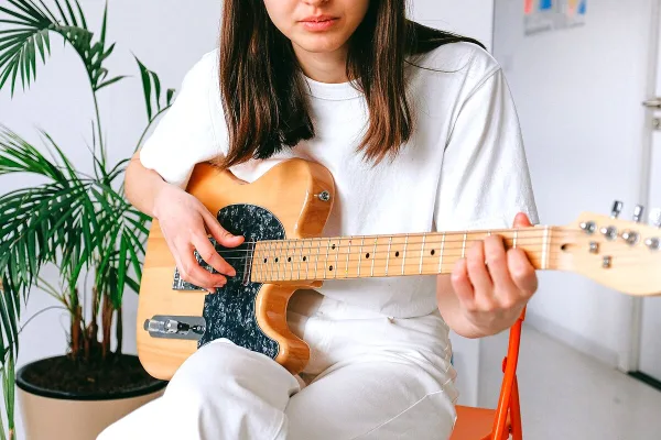 Amplifier Bass Guitar