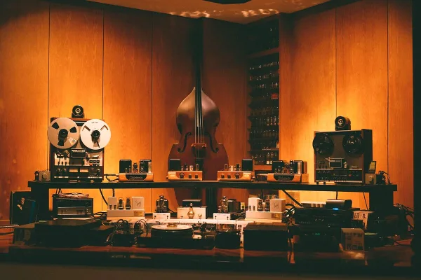 Orange Bass Amplifier