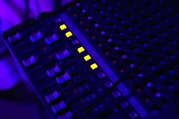 Yamaha Console Mixer