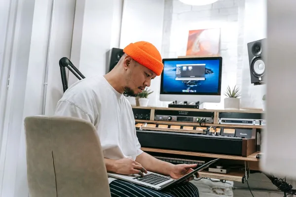 Traktor Scratch Software