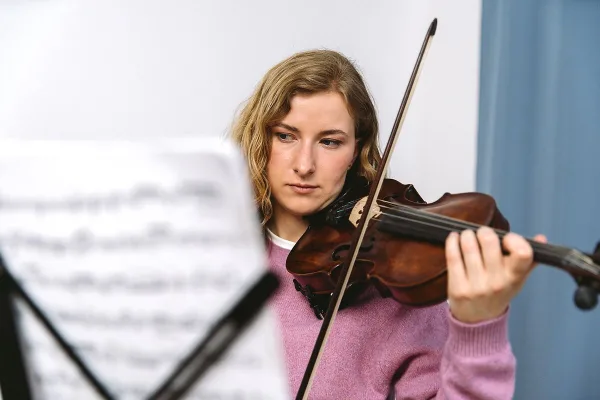 Hidersine Violin
