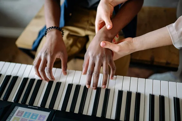 Portable Electric Keyboard