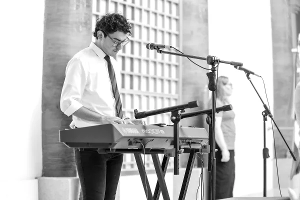 Keyboard Piano Cover