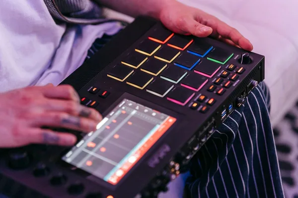 Korg MIDI Keyboard