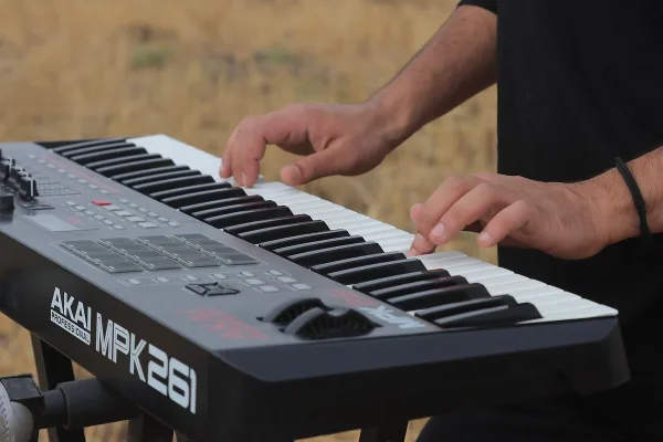MIDI Keyboard Weighted