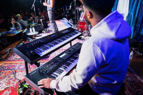 Yamaha Keyboard