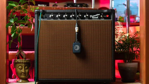A Guide to Fender Blues Junior Amplifier