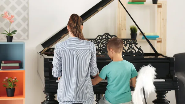 Baby Grand Piano for Beginners: A Complete Guide