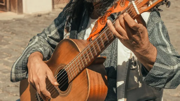 Common Headless Guitar Mistakes to Avoid