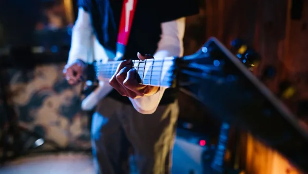 Common Rickenbacker Electric Bass Guitar Mistakes to Avoid