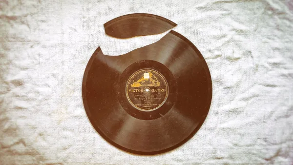Common Vinyl Record Cleaner Machine Mistakes to Avoid