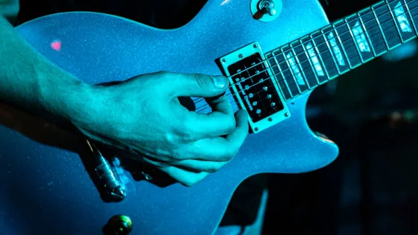 Epiphone Les Paul Explained: Features, Types and Tips