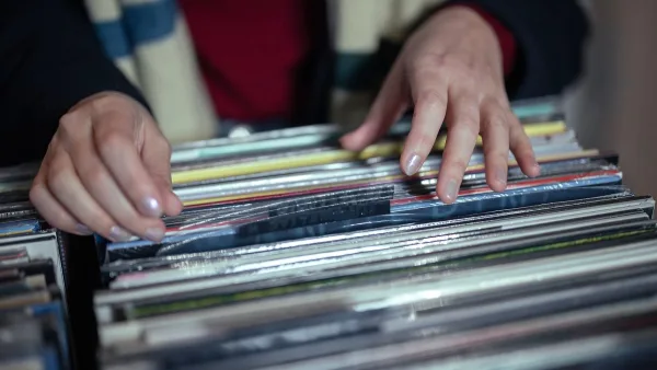 Essential Drum and Bass Albums Explained