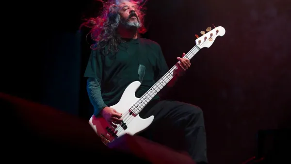 Evh Bass Guitar: A Complete Guide