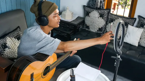Focusrite Scarlett 2i2 for Beginners: A Complete Guide