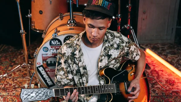 Gibson Es 335: A Complete Buyer's Guide
