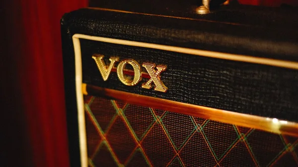 Gibson Guitars Explained: Features, Types and Tips
