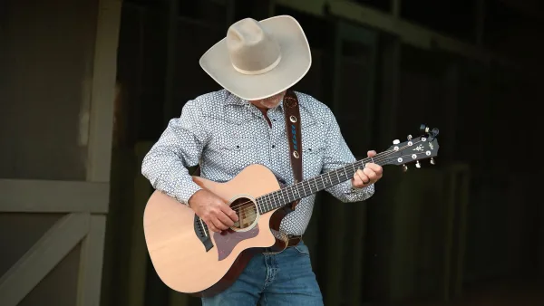 Guild Guitar Company: A Complete Buyer's Guide