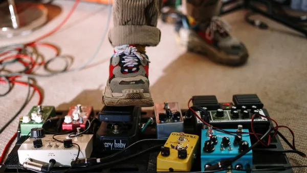 Guitar Effects Pedals Wah: A Complete Buyer's Guide