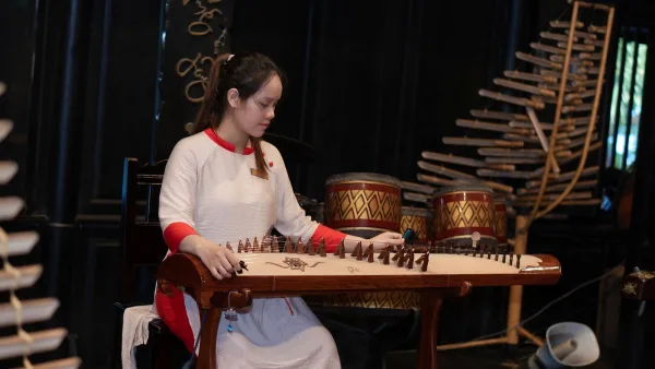 Guzheng for Beginners: A Complete Guide