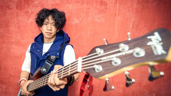 Harley Benton Bass Guitar: A Complete Buyer's Guide