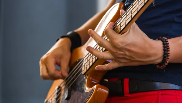 Harley Benton Bass Guitar for Beginners: A Complete Guide