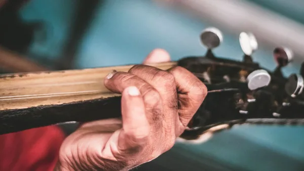 How to Set Up and Use Autoharp