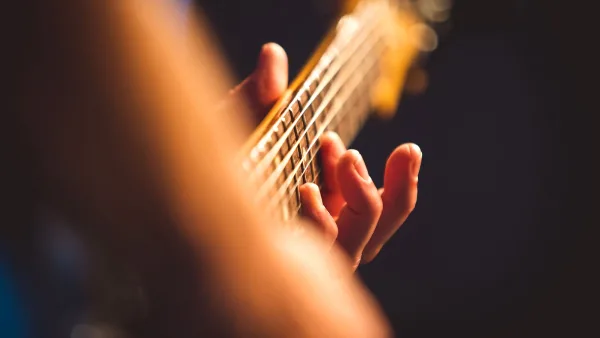 How to Set Up and Use Bass Strings 5 String