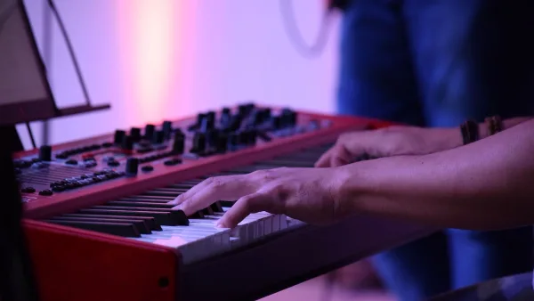 Moog Muse: A Complete Buyer's Guide