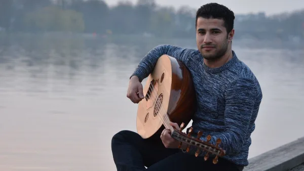 Oud Instrument Explained: Features, Types and Tips