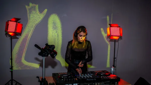 Pioneer Dj Decks for Beginners: A Complete Guide