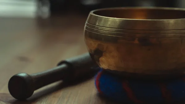 Singing Bowl: A Complete Buyer's Guide