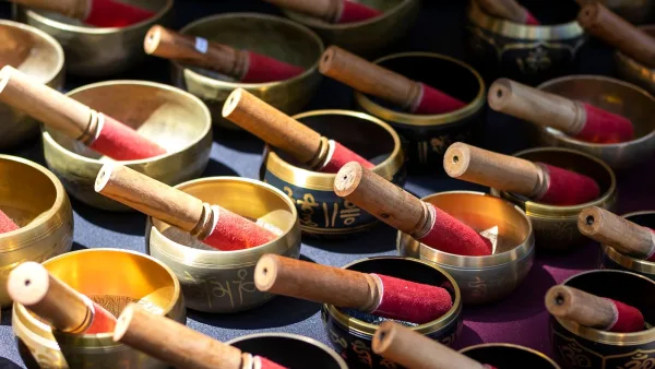 Singing Bowl Explained: Features, Types and Tips