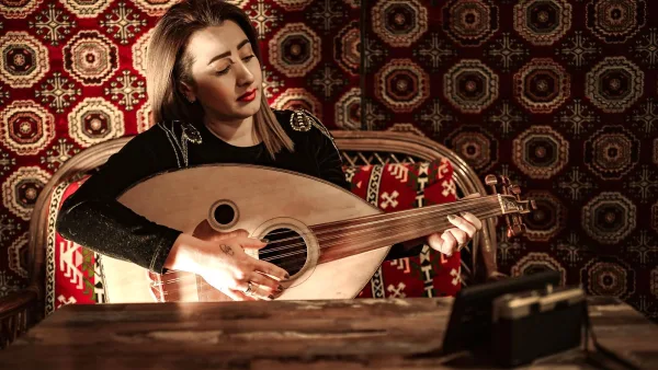 The Best Folk Music Songs Right Now