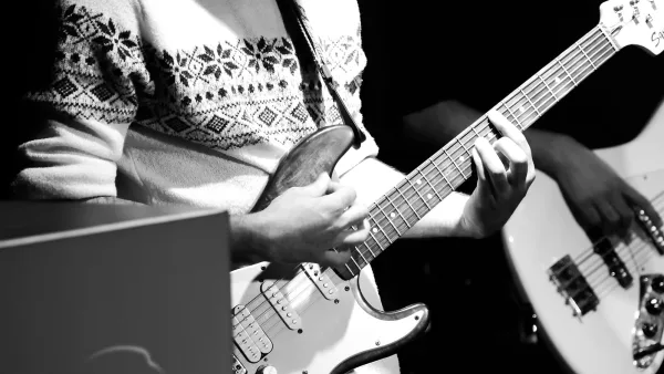 The Best Gibson Firebirds for the Money