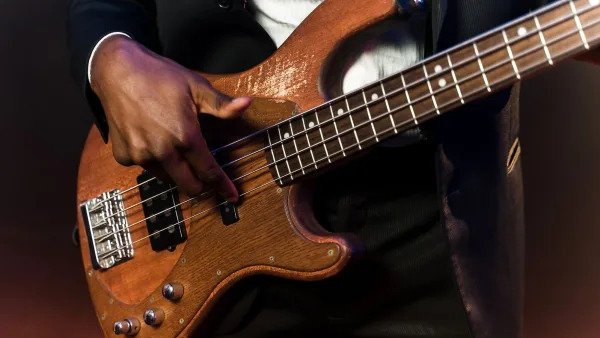 The Ultimate Guide to Rickenbacker Electric Bass
