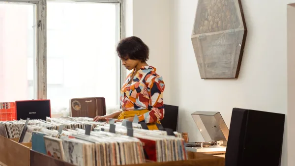 Vinyl Record Storage: A Complete Buyer's Guide