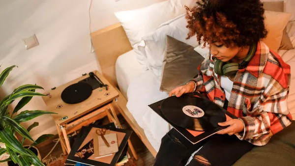 Vinyl Record Storage for Beginners: A Complete Guide