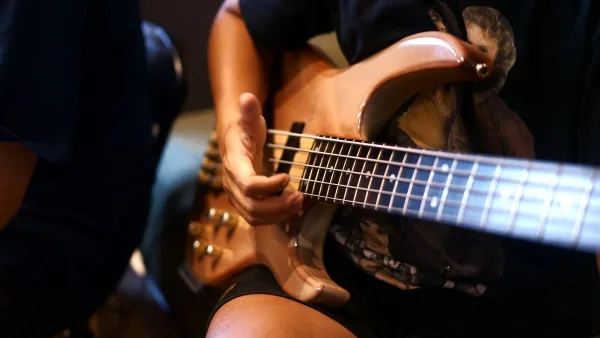 Yamaha Electric Bass Guitar for Beginners: A Complete Guide