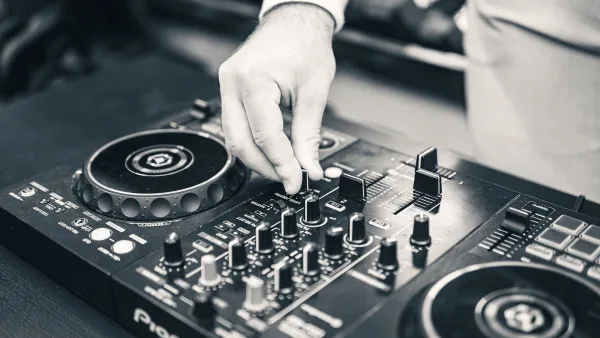 4 Channel Dj Controller: A Complete Buyer's Guide