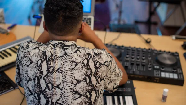 Analog Mixer for Beginners: A Complete Guide