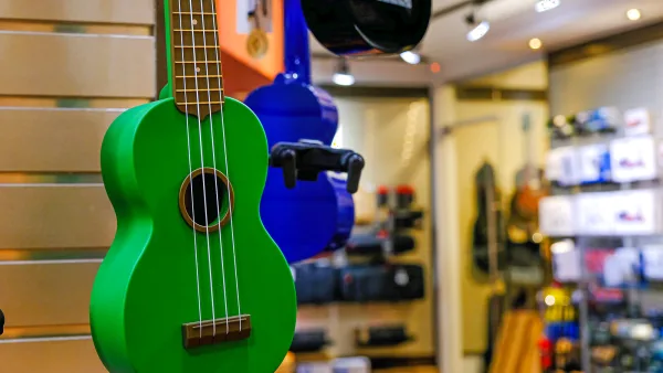 Beginner Ukulele: A Complete Buyer's Guide