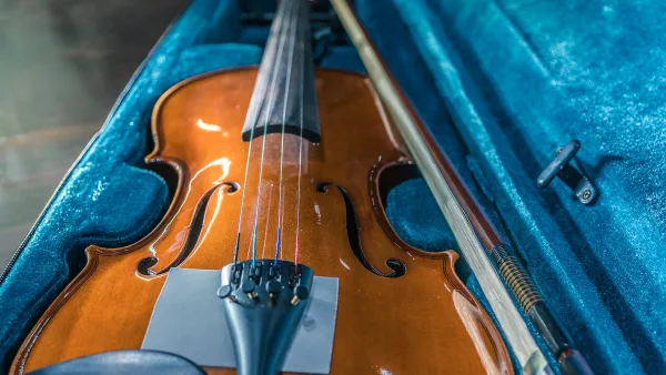 Cello Case Explained: Features, Types and Tips