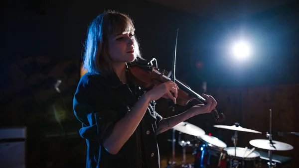 Common Violin Stand Mistakes to Avoid